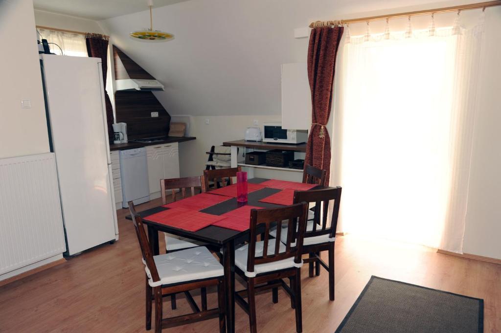 Arany Szolo Wellness Apartmanhaz Hévíz Chambre photo