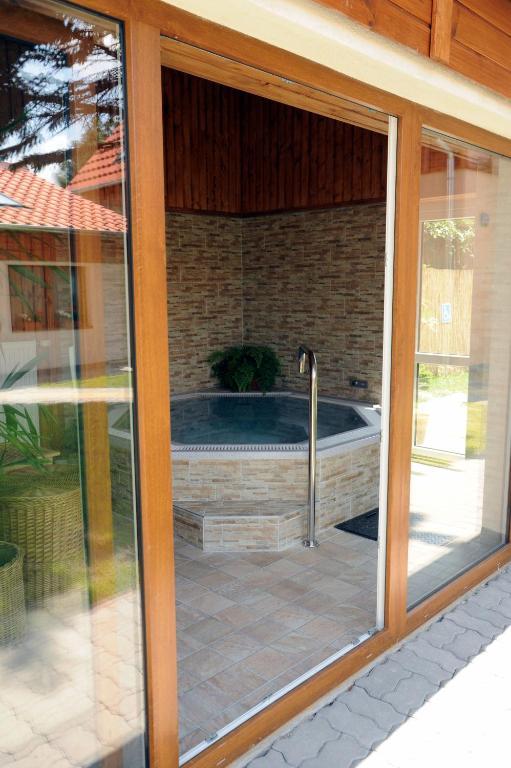 Arany Szolo Wellness Apartmanhaz Hévíz Extérieur photo